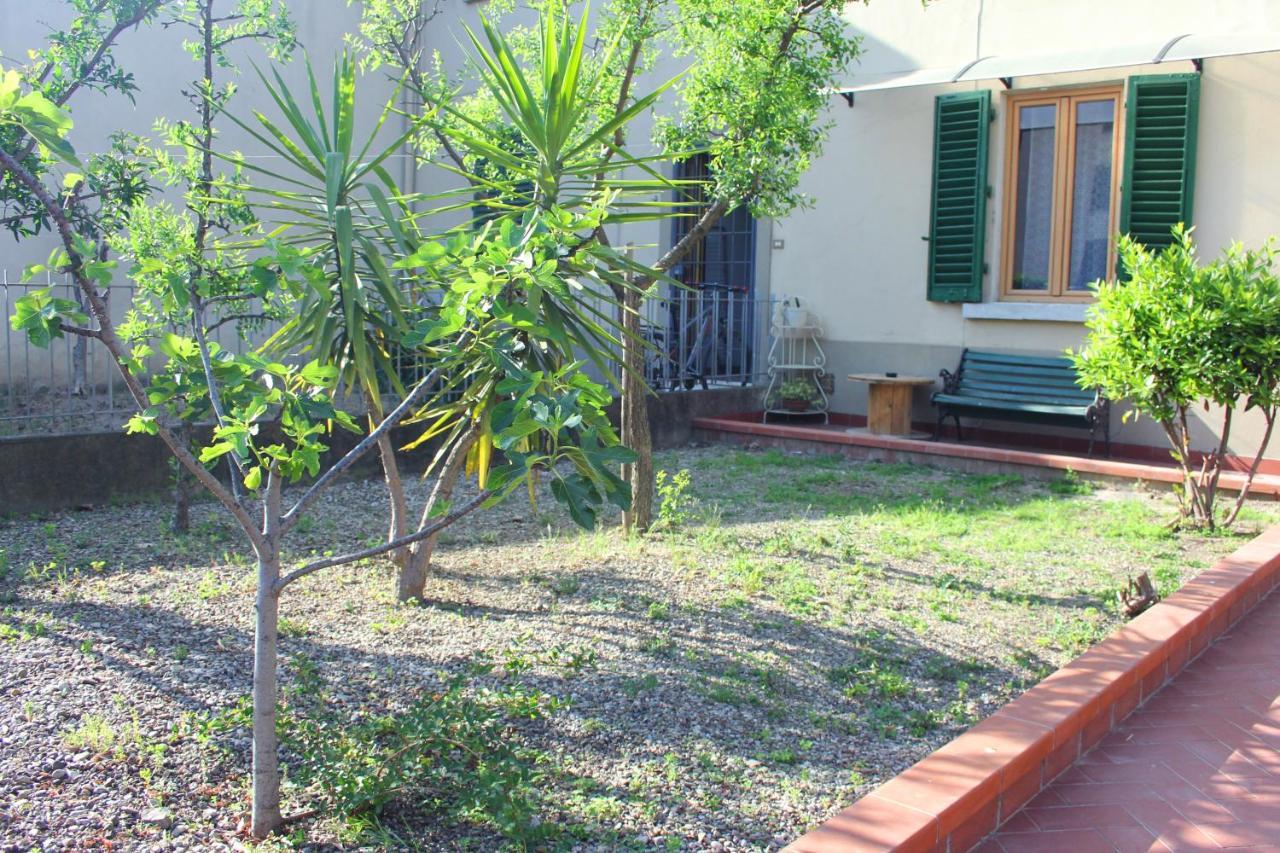 הוילה פירנצה L' Oasi Del Cervo - Casa Con Giardino E Posto Auto, Uscita Autostrada A11 מראה חיצוני תמונה